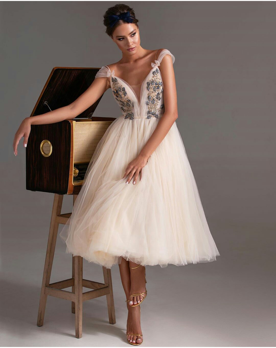 elegant evening dresses spaghetti strap sleeveless applique beaded party wear tiered tulle cheap custom made kneelength formal women gown