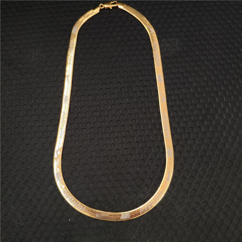 Chains Herringbone Chain Blade NECKLACE Flat Clavicle Necklace1
