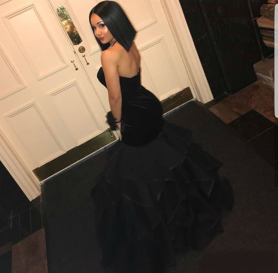 2019 Black Velvet Prom Dresses Sweetheart Neckline Tiered Skirts Plus Size Evening Gowns Formal Occasion Dresses Cheap