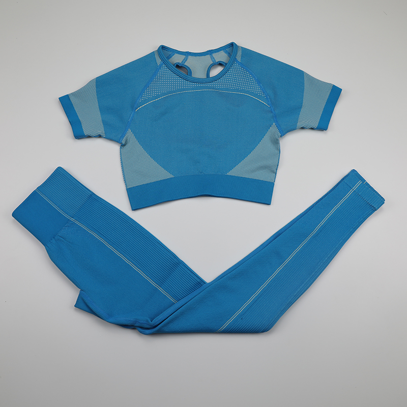 Ultra Seamless Yoga… - image