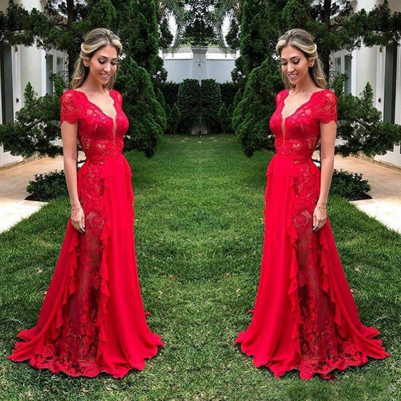 2020 Gorgeous Lace Long Bridesmaid Dresses For Wedding Red Deep V-Neck Cap Sleeve Maid Of Honor Gowns Chiffon Floor Length Bridesmaid Dress