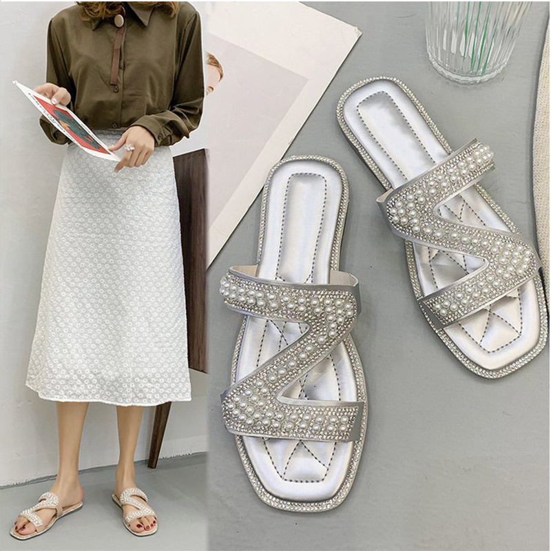 Woman Pearls Elegant Ladies Flip Flop Soft Women Outdoor Beach Shoes Female Slides Dropshipping Summer Women's Flat Slippers, Beige
Woman Pearls Elegant Ladies Flip Flop Soft Women Outdoor Beach Shoes Female Slides Dropshipping Summer Women's Flat Slippers, Beige
