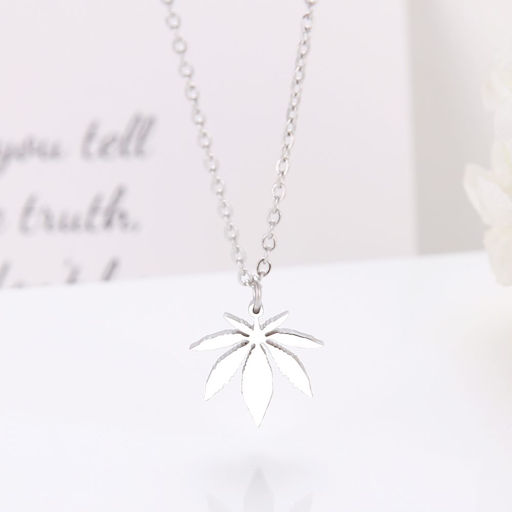 Jewelry Top Quality Stainless Steel For Women Fashion Maple Leaf Necklaces Pendant Necklace Gold Color Necklace Engagement Jewelry
Jewelry Top Quality Stainless Steel For Women Fashion Maple Leaf Necklaces Pendant Necklace Gold Color Necklace Engagement Jewelry