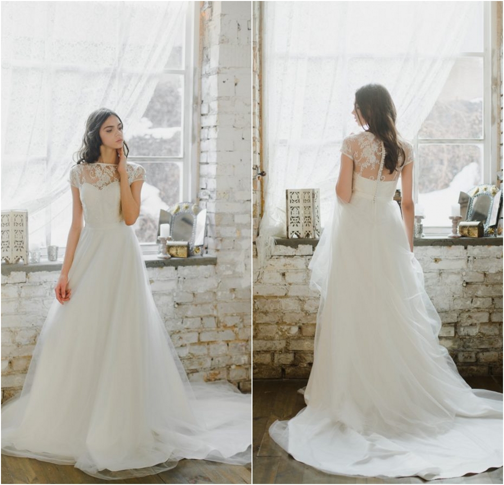2020 New Bohemian Wedding Dresses Bateau Neck Lace Appliques A Line Beach Wedding Dress Sweep Train Boho Bridal Gown Vestidos De Novia