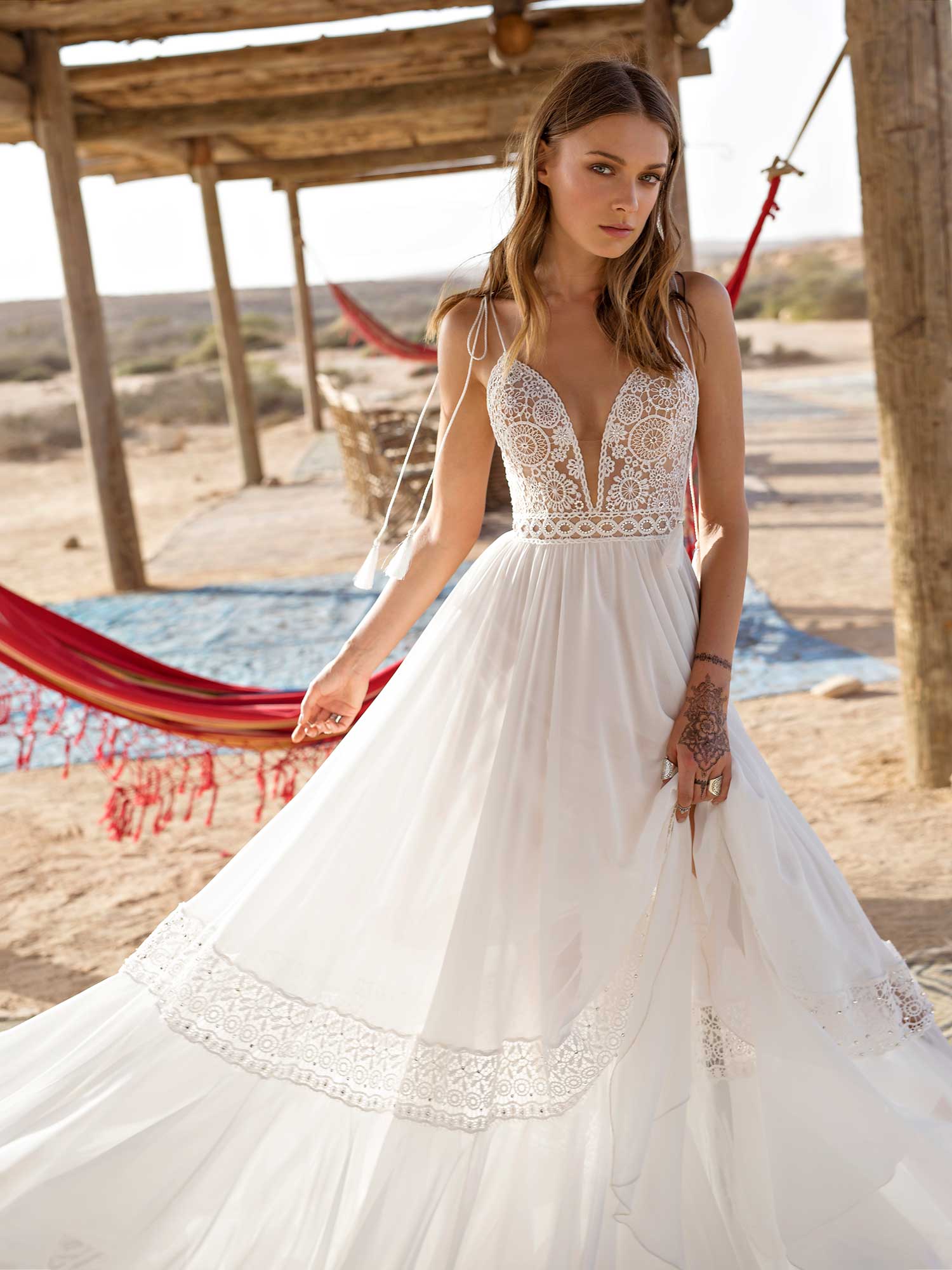 2019 Asaf Dadush Boho Wedding Dresses Spaghetti Lace Chiffon Floor Length Summer Beach Wedding Dress Cheap Backless Beach Bridal Gowns Robe