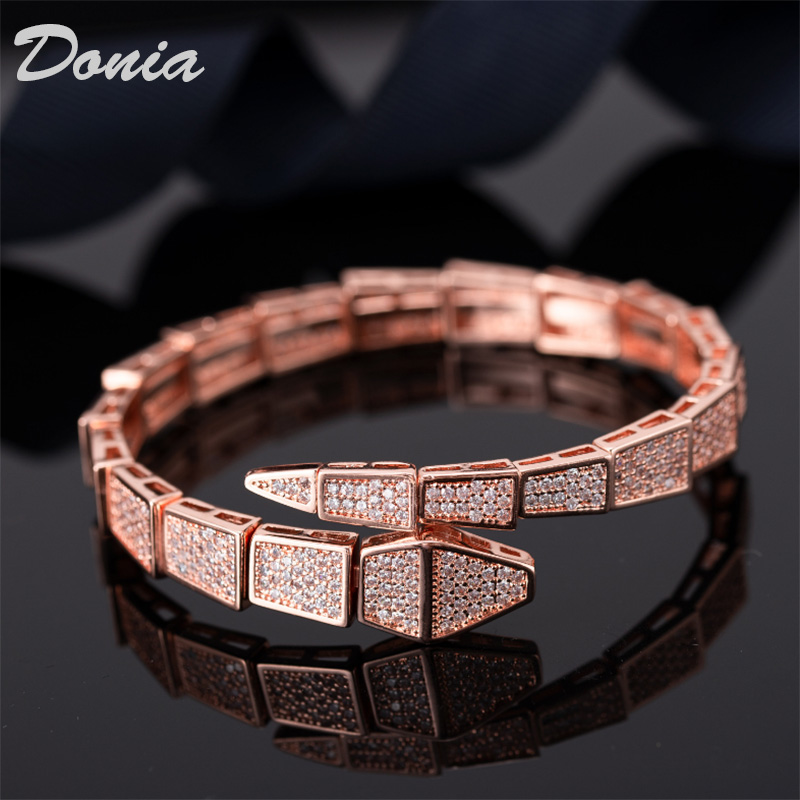 Donia jewelry party European and American fashion treasure house classic Snake micro inlaid Zirconia Bracelet women's bracelet birthday Chri, Black
Donia jewelry party European and American fashion treasure house classic Snake micro inlaid Zirconia Bracelet women's bracelet birthday Chri, Black