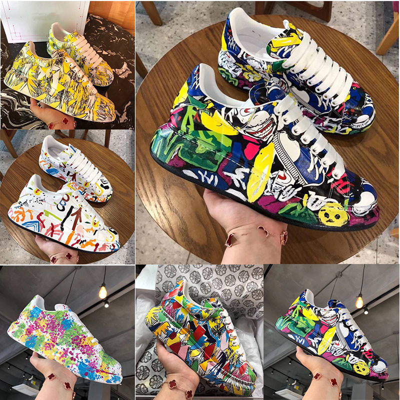 Popular designer high quality casual shoes black red white fashion men's and women's casual shoes 35-45
Popular designer high quality casual shoes black red white fashion men's and women's casual shoes 35-45