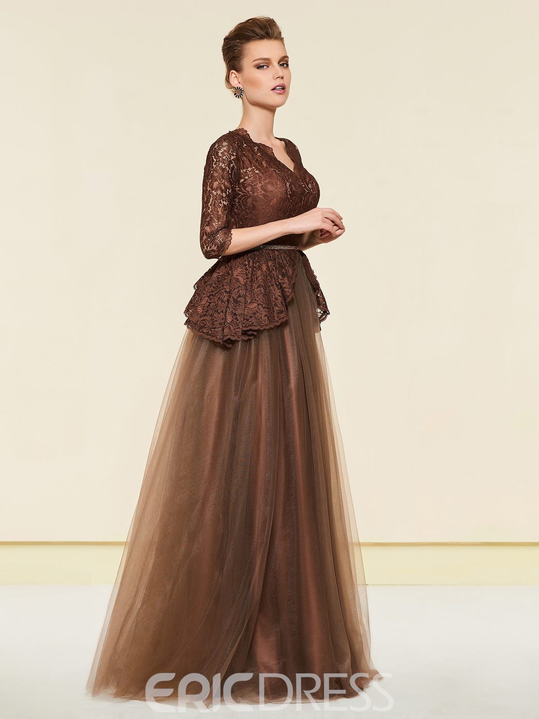 Ericdress A Line Mother of The Bride Dresses V Neck 3/4 Long Sleeve Wedding Guest Dress Lace Applique Sweep Train Evening Gown