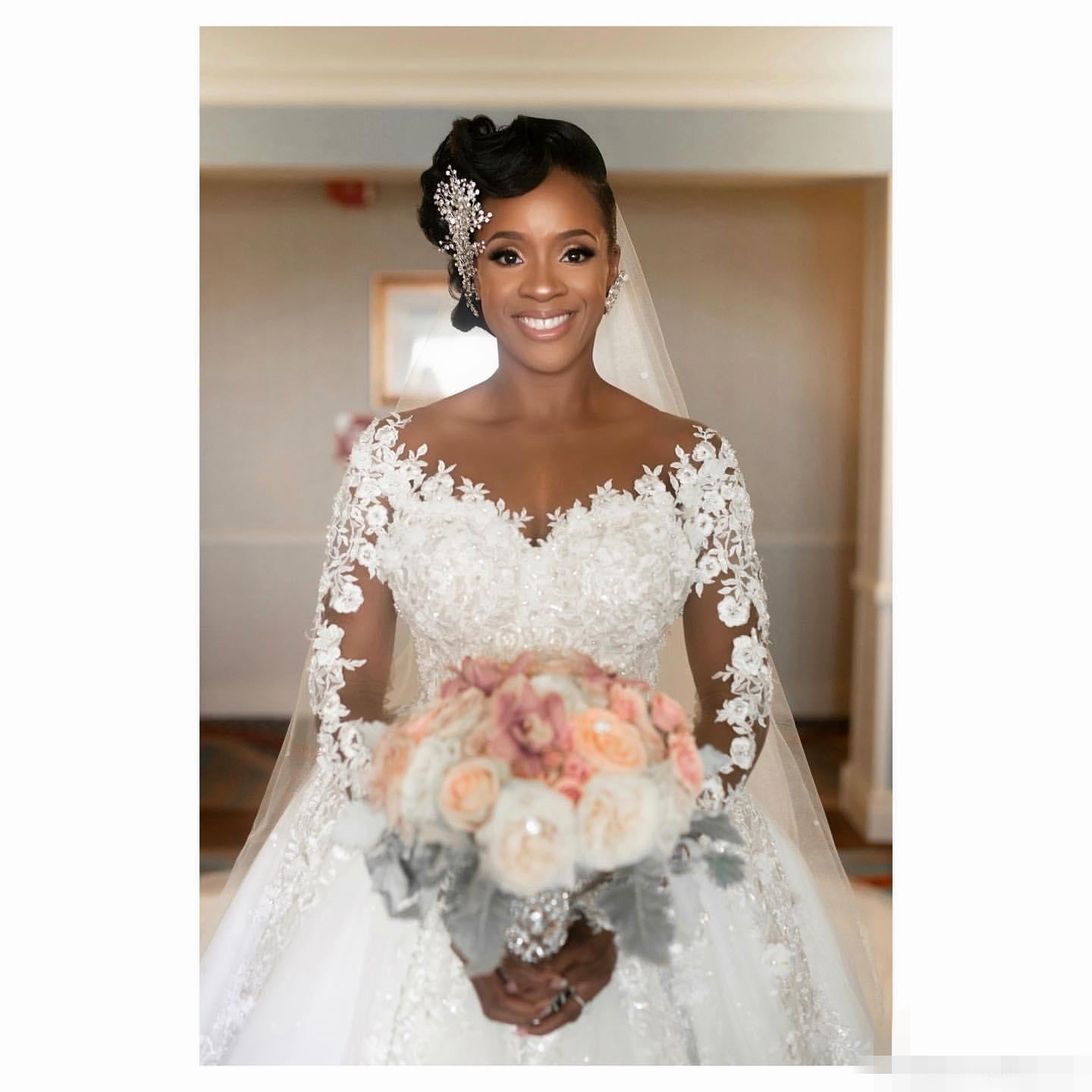 Lace Applique Dresses Long Illusion Sleeves Sheer Scoop Neck Tulle Custom Made Cathedral Train Wedding Gown Vestido De Novia 401
