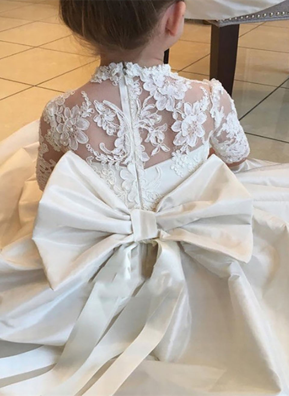 free shipping Princess White Lace Girl Dresses Half sleeve Flower Girl Dress First Communion Children Prom Dresses