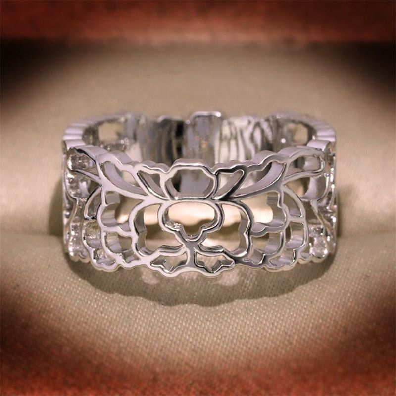 Unique Classic Fashion Jewelry Sweet Cute 925 Sterling Silver Lace Flower Pave White Sapphire CZ Diamond Hollow Women Wedding Band Ring Gift