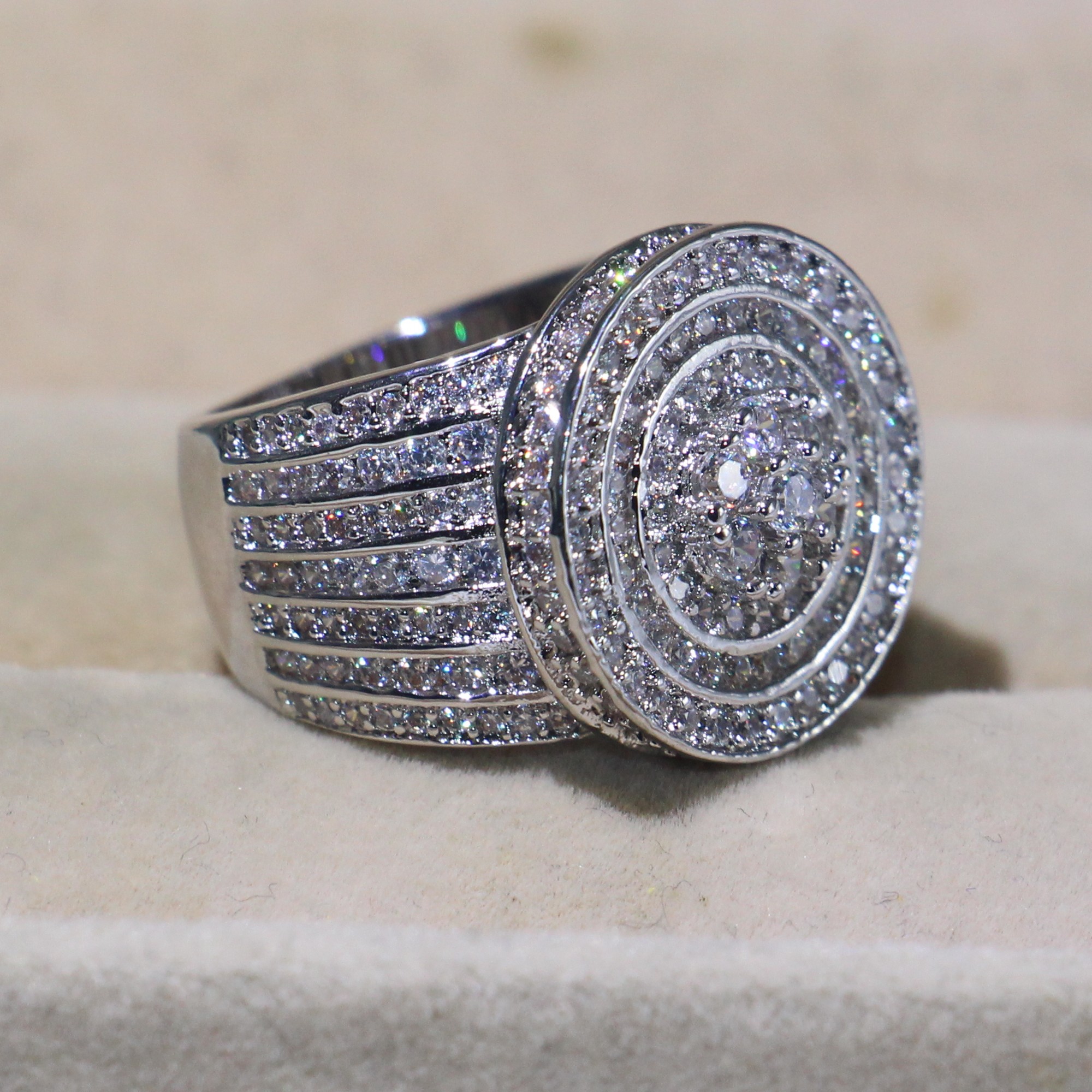 Luxury Jewelry 925 Sterling Silver Full White Sapphire Pave CZ Diamond Eternity Promise Women Wedding Engagement Finger Ring for Lover Gift