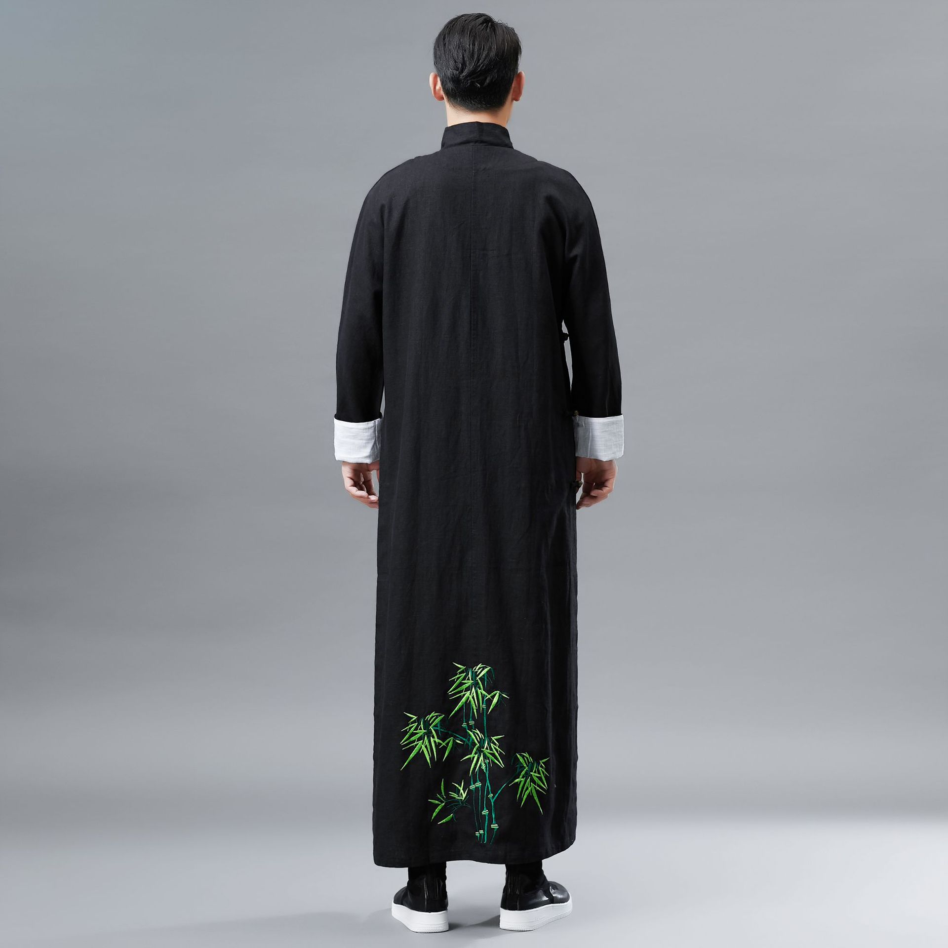 Spring Autumn New Embroidered Bamboo Long Gown Men Chinese Ethnic Style Long Hanfu Robe Ancient Ethnic Linen Cotton Clothing Man