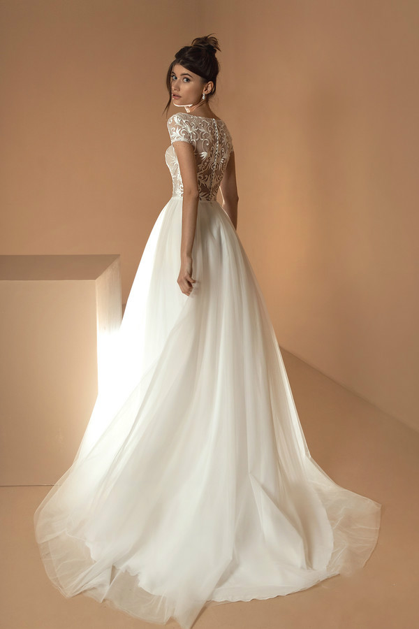 2020 Bohemian Wedding Dresses Beach Style A Line Bateau Neck Lace Appliqued Boho Wedding Dress Custom Made Cheap Robes De Mariée