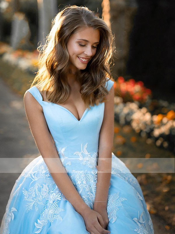 2020 Baby Blue Sweetheart Prom Dresses Ball Gown Lace 3D Floral Applique Cap Sleeve V Backless Tulle Quinceanera Dress Bridal Gowns Evening, Purple
2020 Baby Blue Sweetheart Prom Dresses Ball Gown Lace 3D Floral Applique Cap Sleeve V Backless Tulle Quinceanera Dress Bridal Gowns Evening, Purple