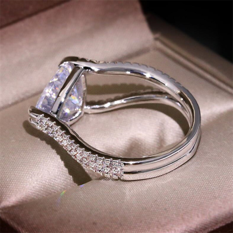2020 New Arrival Solitaire Luxury Jewelry 925 Sterling Silver Pear Cut White Topaz CZ Diamond Gemstones Women Wedding Heart Band Ring Gift
