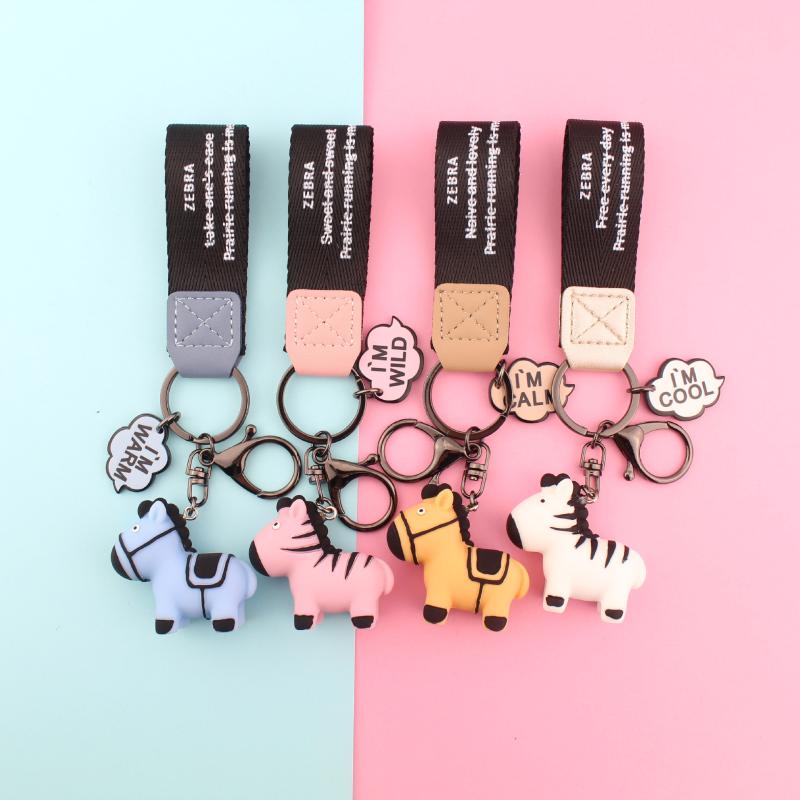 Keychains Korea Cute Lovely Matte Zebra Horse Key Ring Keychain Women Resin 3D Animal Print Letter Keyring Pendant Charm Bag Jewelry K51
Keychains Korea Cute Lovely Matte Zebra Horse Key Ring Keychain Women Resin 3D Animal Print Letter Keyring Pendant Charm Bag Jewelry K51