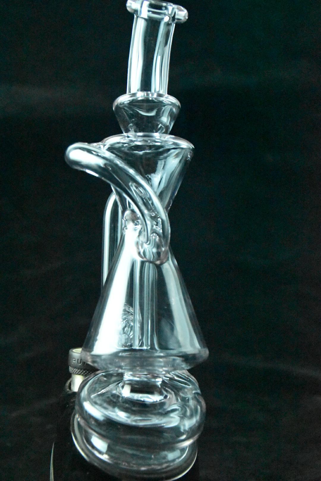 hookah purple Kata recycling machine,oil rig carta with thick transparent glass doughnut for smoking, tap focus
hookah purple Kata recycling machine,oil rig carta with thick transparent glass doughnut for smoking, tap focus