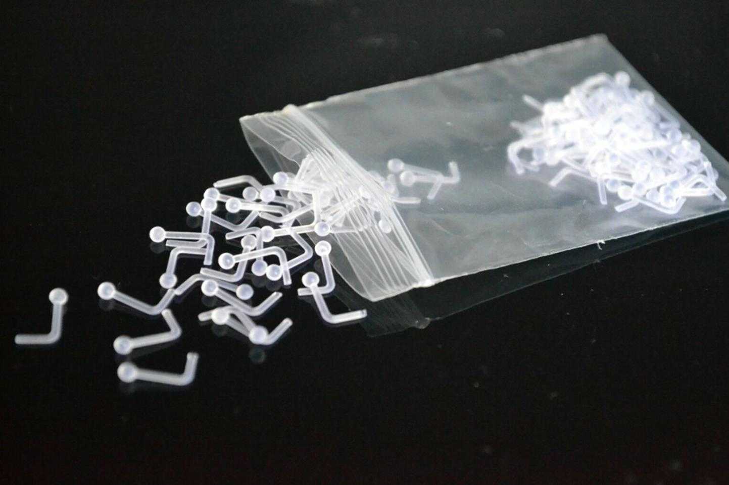 Free shippment LOT100pcs NOSE RETAINERS HIDE PIERCING CLEAR Nude NOSE RING BONE STUD L Shape Body Piercing Jewelry
Free shippment LOT100pcs NOSE RETAINERS HIDE PIERCING CLEAR Nude NOSE RING BONE STUD L Shape Body Piercing Jewelry