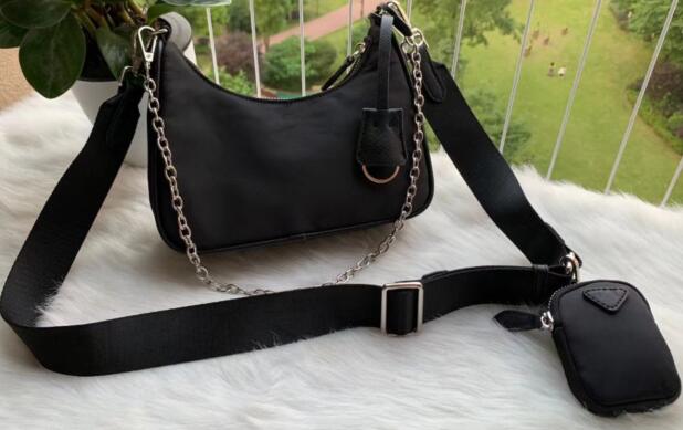 2020 new Dessgner shoulder bag for women Chest pack lady Tote chains handbags purse messenger bag handbags canvas wholesale 36
2020 new Dessgner shoulder bag for women Chest pack lady Tote chains handbags purse messenger bag handbags canvas wholesale 36
