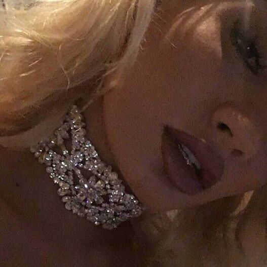 2020 Flowers Full Rhinestone Necklace Clavicle Widening Accessories New Sexy Nightclub Money Chain Gold / Silver
2020 Flowers Full Rhinestone Necklace Clavicle Widening Accessories New Sexy Nightclub Money Chain Gold / Silver
