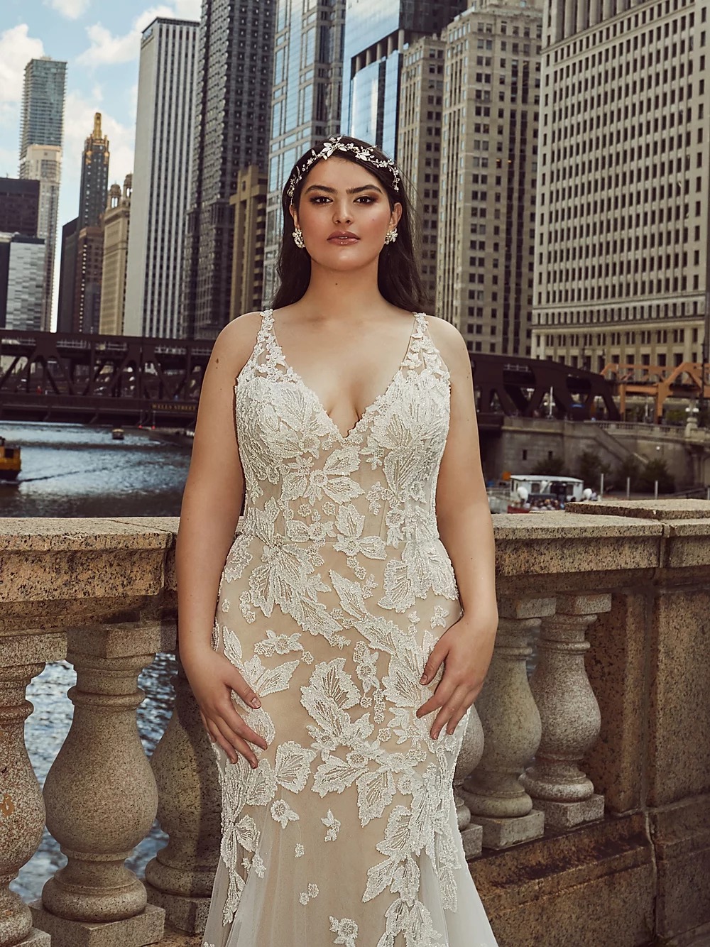 plus size mermaid wedding dresses v neck appliqued sleeveless bridal gowns ruffle sweep train custom made champagne vestidos de novia