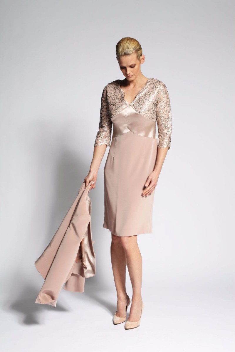 Champagne 2019 Satin Mother Of The Bride Dresses With Jacket Knee Length V Neck Lace Evening Gowns Plus Size Wedding Guest Dresses
