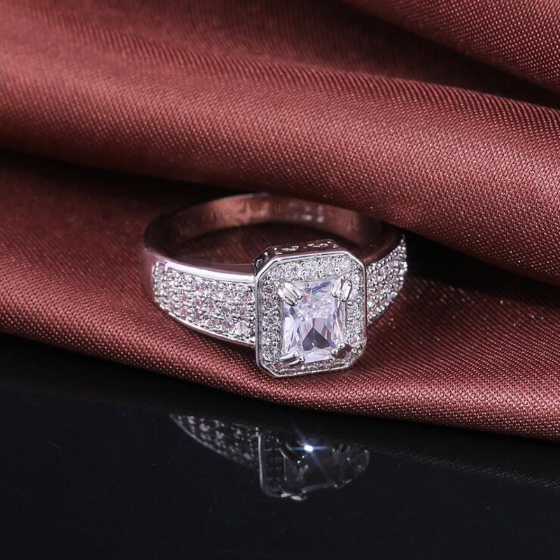 Sterg Sier Princess White Topaz Ring: Sparkg Pave CZ Dia Wedding Band