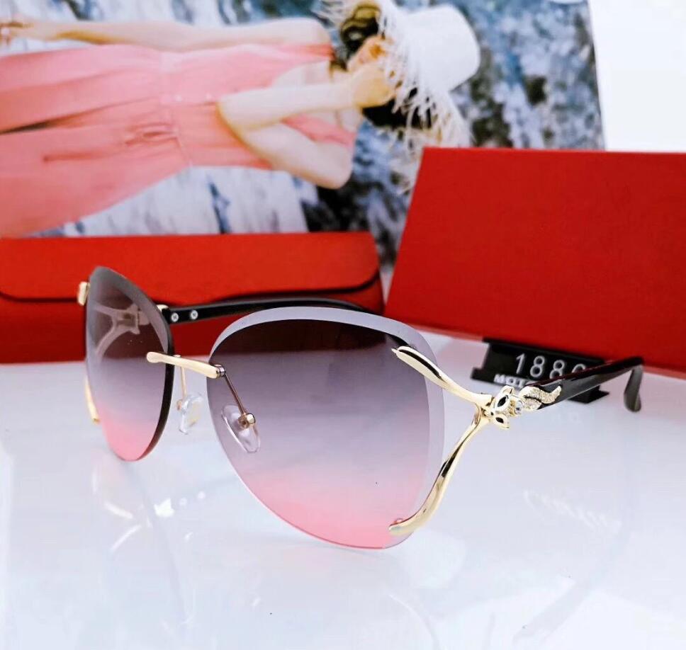 Hot Summer Womens Sunglasses Fashion Sunglasses Adumbral Goggle Sun Glasses UV400 Style 1886 3 Color High Quality with Box Wholesale