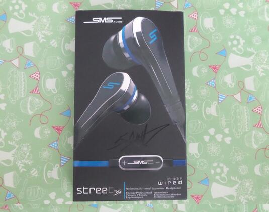SMS Audio Street mini 50 Cent Earphones Earbuds In-Ear Headphone Headset with mic and mute button earphone 3 color 2020, Same as pics
SMS Audio Street mini 50 Cent Earphones Earbuds In-Ear Headphone Headset with mic and mute button earphone 3 color 2020, Same as pics