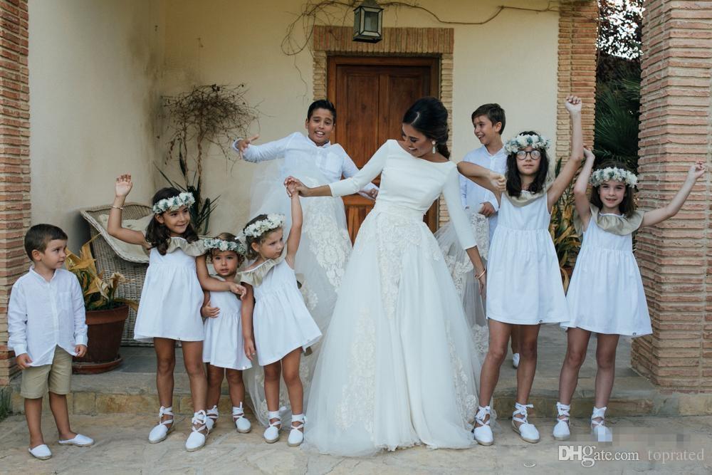 A Elegant White Line Dresses With Detachable Overskirts Scoop Neck 3/4 Long Sleeves Beach Wedding Dress Backless Robe De Marie