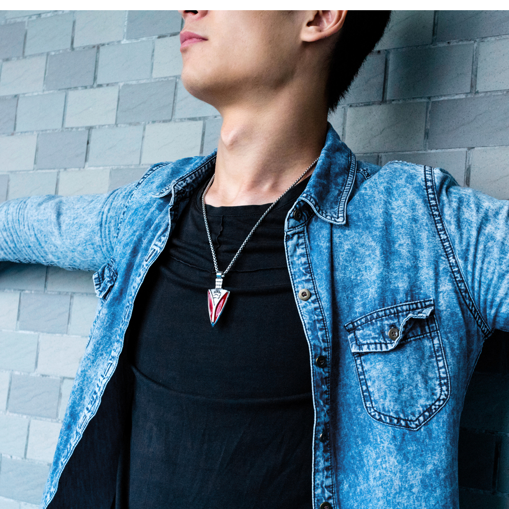 Mens Creative Hip Hop Horn Shape Pendant Necklace 316L Stainless Steel Cool Men Jewelry with Friendship Rope Chain