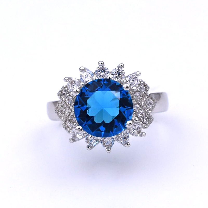 Euramerican Delicate Blue Crystal Zircon Ring for Women Elegant Micro-inlay Zircon Wedding Rings Fashion Ladies Jewelry anillos
Euramerican Delicate Blue Crystal Zircon Ring for Women Elegant Micro-inlay Zircon Wedding Rings Fashion Ladies Jewelry anillos