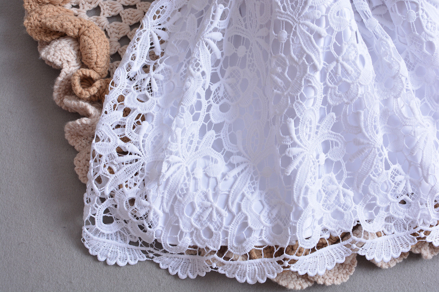 White Lace Christening Gowns 2019 New Infant Toddler Antique Vintage Baptism Dresses With Bonnet First Communication Dress