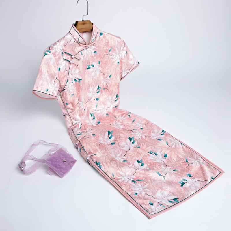 Female Satin Qipao Chinese Vintage Dress Vestidos Slim Elegant Flower Mandarin Collar Cheongsam Plus Size M-4XL
Female Satin Qipao Chinese Vintage Dress Vestidos Slim Elegant Flower Mandarin Collar Cheongsam Plus Size M-4XL