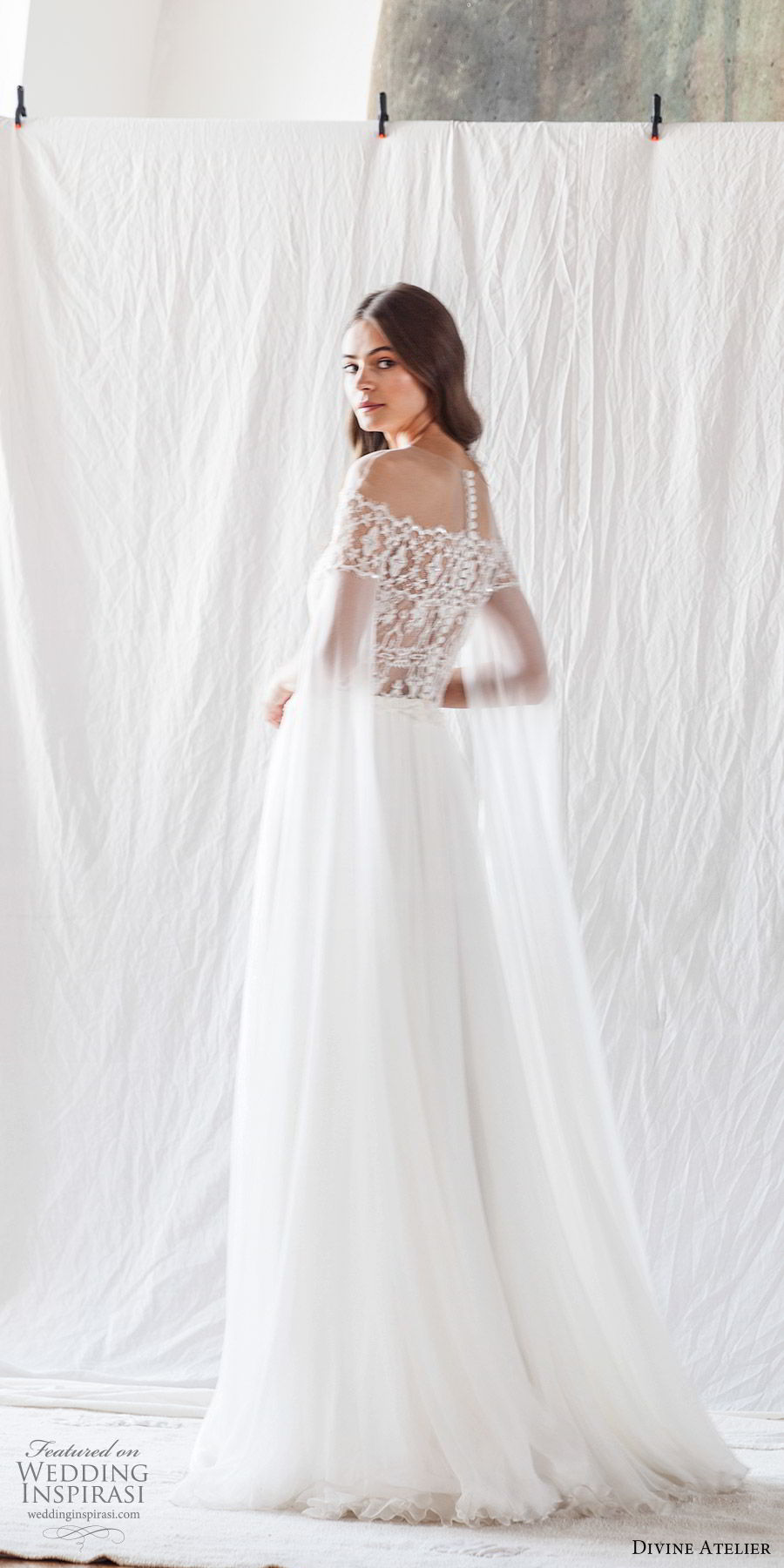 Divine Atelier 2019 Beach Wedding Dresses Lace Appliques With Long Sleeves Chiffon Bohemia Bridal Gowns Plus Size Caftan