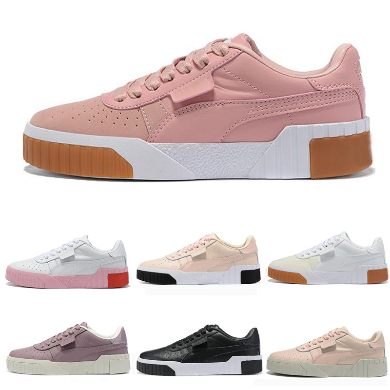 2020 vente Nouveau chaud de la mode de haute qualité en gros pas cher pour Sneaker étanches Sports de plein air Chaussures de course pour femmes