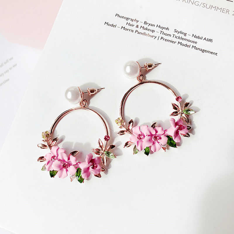 Dangle & Chandelier Fashion Elegant Women Flower Charm Big Round Earrings Circle Drop Jewelry Luxury Party Earing
Dangle & Chandelier Fashion Elegant Women Flower Charm Big Round Earrings Circle Drop Jewelry Luxury Party Earing