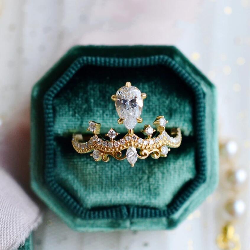 2020 New Arrival Hot Sell Vintage Jewelry 925 Sterling Silver&Rose Gold Fill Water Drop pear Cut CZ Moissanite Women Crown Wedding Ring Gift