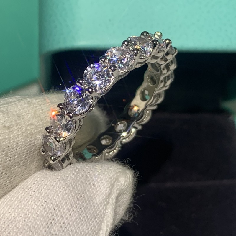 2020 Hot Sale New Bling Luxury Jewelry 925 Sterling Silver White Topaz Radiant Cut CZ Diamond Party Women Wedding Engagement Band Ring Gift