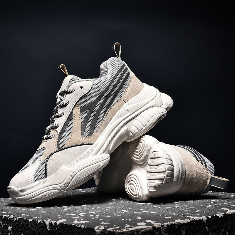 Wholesale Retail women mens running shoes 3M Reflective Black White Grey sports trainers designer sneakers Homemade brand Made in China, A1
Wholesale Retail women mens running shoes 3M Reflective Black White Grey sports trainers designer sneakers Homemade brand Made in China, A1