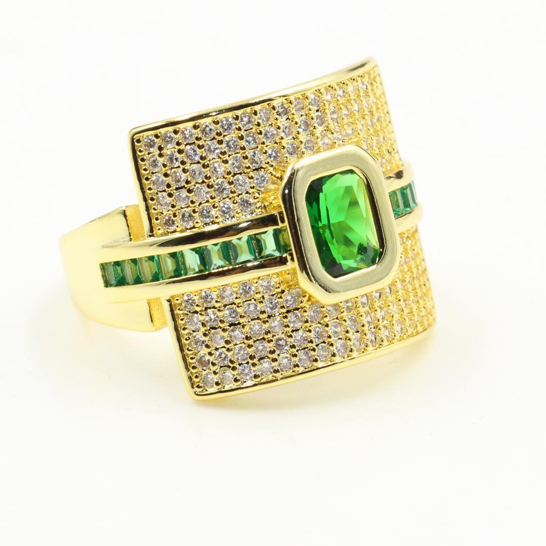 Rulalei Deluxe Jewelry 925 Sterling Silver&Gold Fill Princess Cut Green 5A Cubic Zirconia Eternity Women Wedding Pave CZ Ring
Rulalei Deluxe Jewelry 925 Sterling Silver&Gold Fill Princess Cut Green 5A Cubic Zirconia Eternity Women Wedding Pave CZ Ring