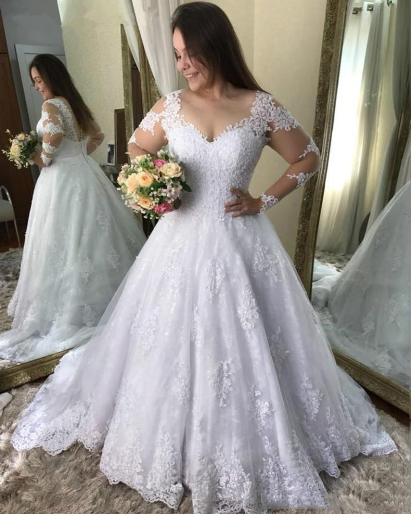 Vintage Long Sleeves Lace Wedding Dresses 2020 with Appliques Court Train Jewel Neck Plus Size Tulle Wedding Bridal Gowns, Champagne
Vintage Long Sleeves Lace Wedding Dresses 2020 with Appliques Court Train Jewel Neck Plus Size Tulle Wedding Bridal Gowns, Champagne