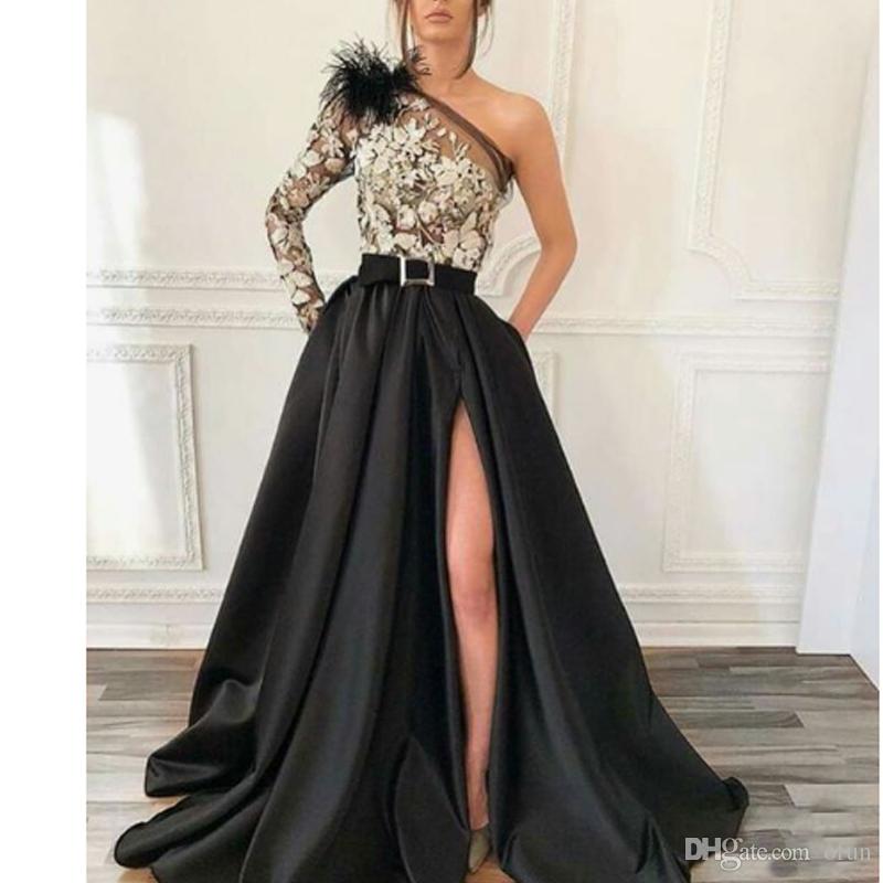 Modern One Shoulder Black Satin A Line Evening Gown Long Sleeve Appliques Front Split Long Prom Dresses For Special Occasion Wear, Yellow
Modern One Shoulder Black Satin A Line Evening Gown Long Sleeve Appliques Front Split Long Prom Dresses For Special Occasion Wear, Yellow