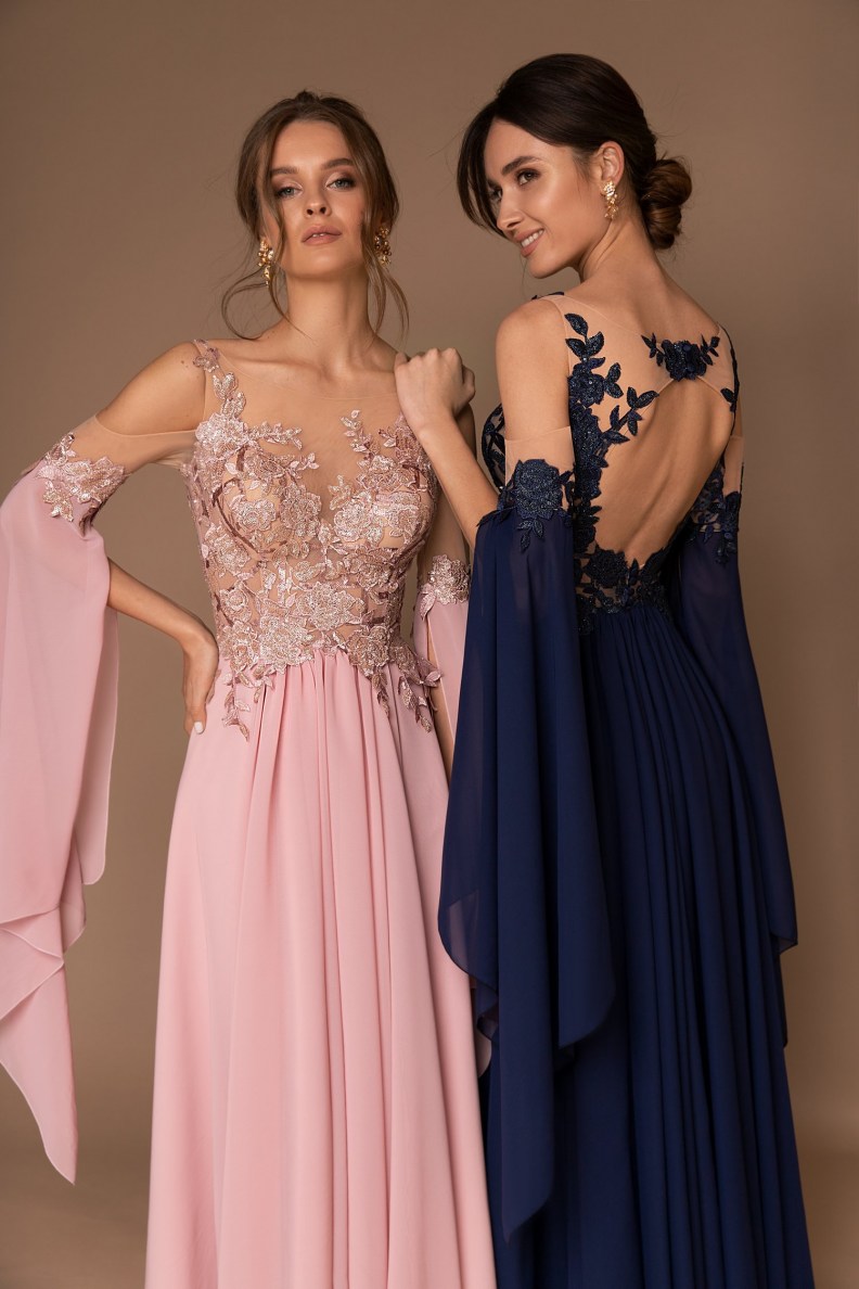 Modest Pink Sliviamo A Line Prom Dress Jewel Short Sleeve Hollow Lace Applique Party Dress Sweep Train robes de soirée