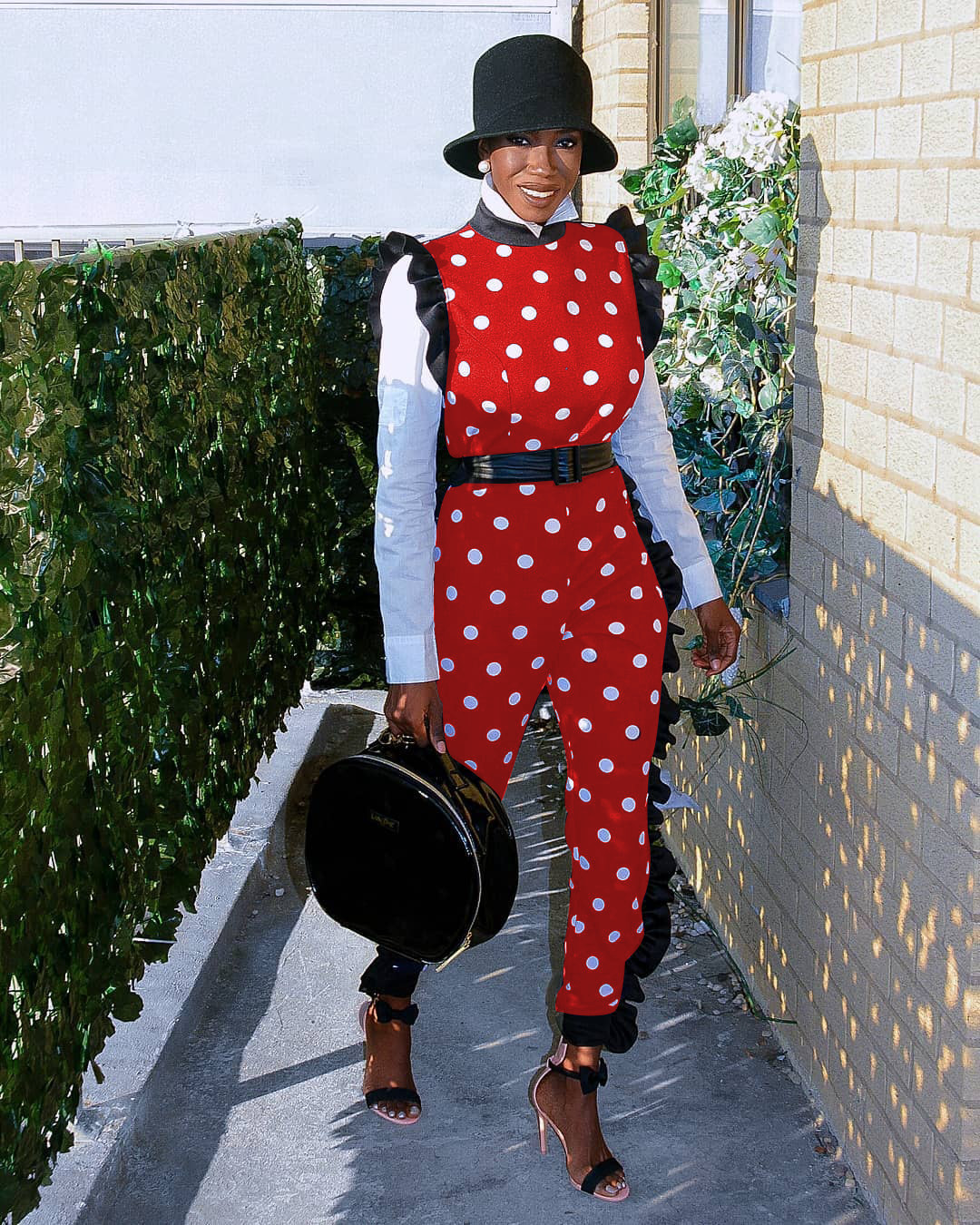 Jumpsuits European spring and summer fashion spotted ruffled long-sleeved Slim street jumpsuit support mixed batch