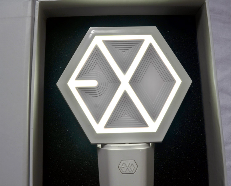 KPOP EXO Light Stick Ver3 Concert Bomb Support Lightstick XIUMIN SUHO BAEKHYUN