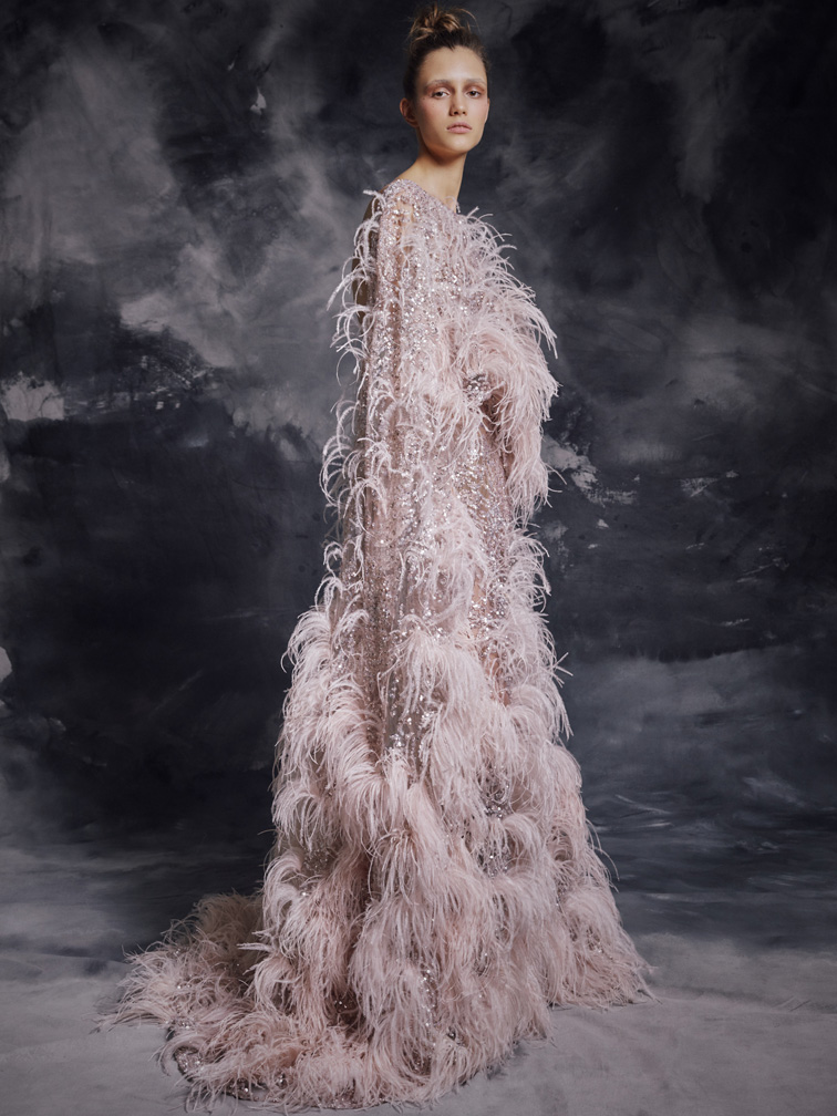 Modest Krikor Jabotian Elegant V Neck Long Sleeve Backless A Line Evening Dresses Sequins Lace Feather Formal Dresses Sweep Train Party Gown