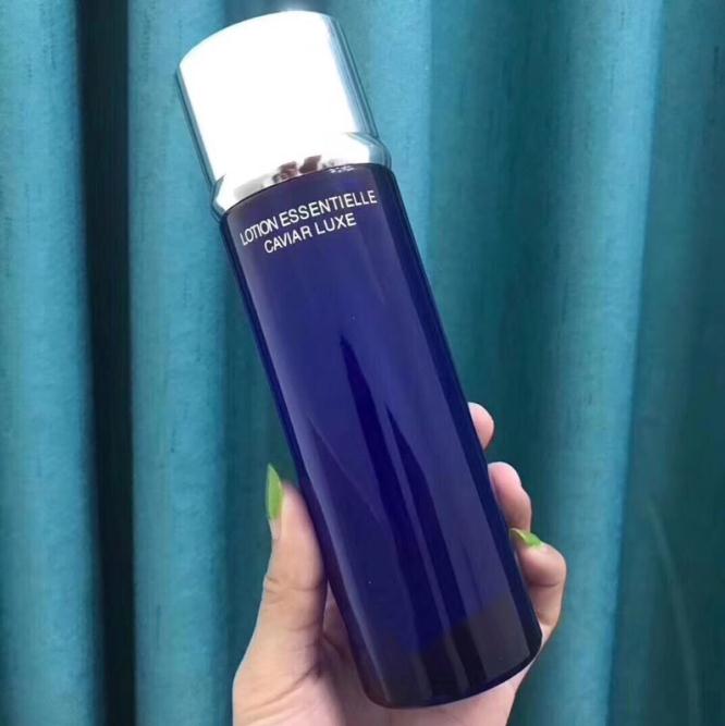 Top Seller LP Lotion Essentielle Caviar Luxe 150ml/5.0 oz High quality Switzerland Skin care lotion DHL free ship
Top Seller LP Lotion Essentielle Caviar Luxe 150ml/5.0 oz High quality Switzerland Skin care lotion DHL free ship