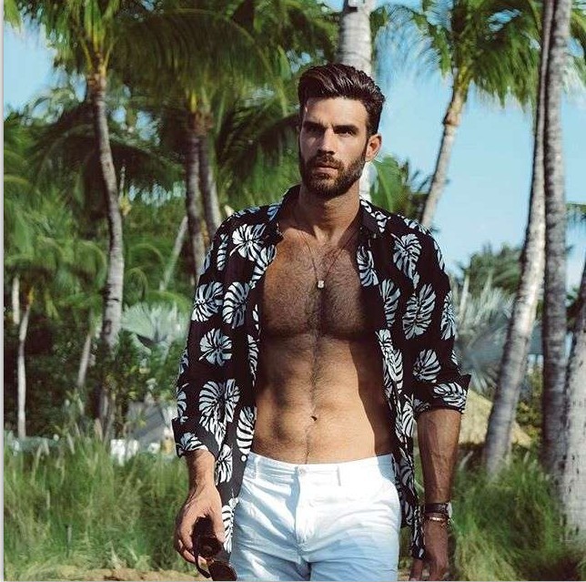 Mens Shirt Fashion Casual Beach Style Leaf Printed Shirt Men Long Sleeve High Street Mens Casual Shirts Asian Size, As pic 
Mens Shirt Fashion Casual Beach Style Leaf Printed Shirt Men Long Sleeve High Street Mens Casual Shirts Asian Size, As pic